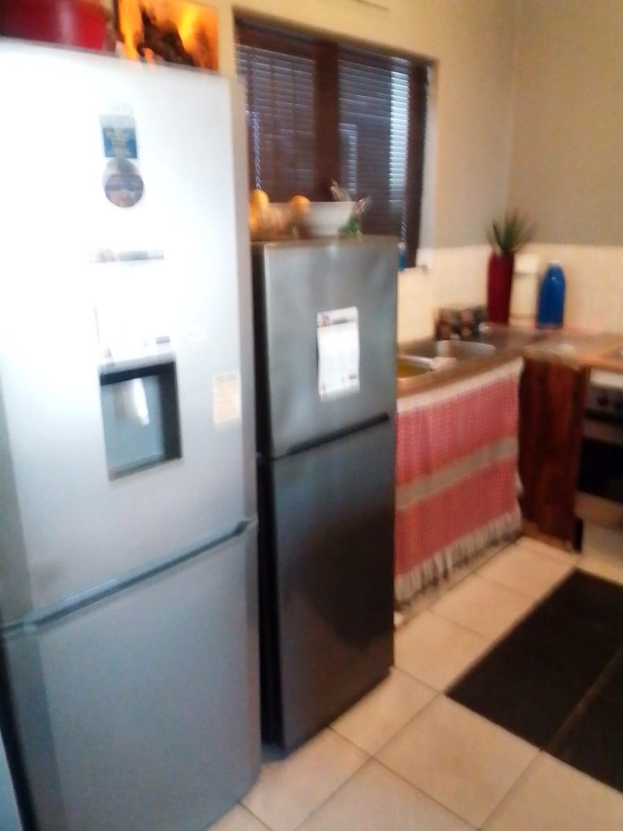 2 Bedroom Property for Sale in Windsor Park Western Cape